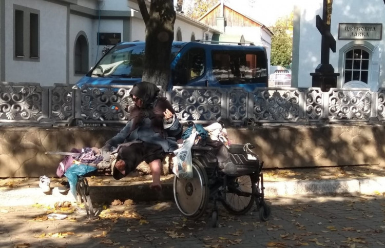 безпритульна у Мукачеві