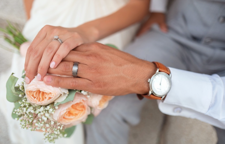 Чугунная свадьба символизирует начало укрепления отношений