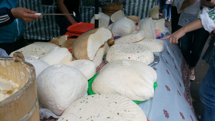 Фестиваль "Гуцульская брынза" посвященный возвращению овцеводов с пасдбищ