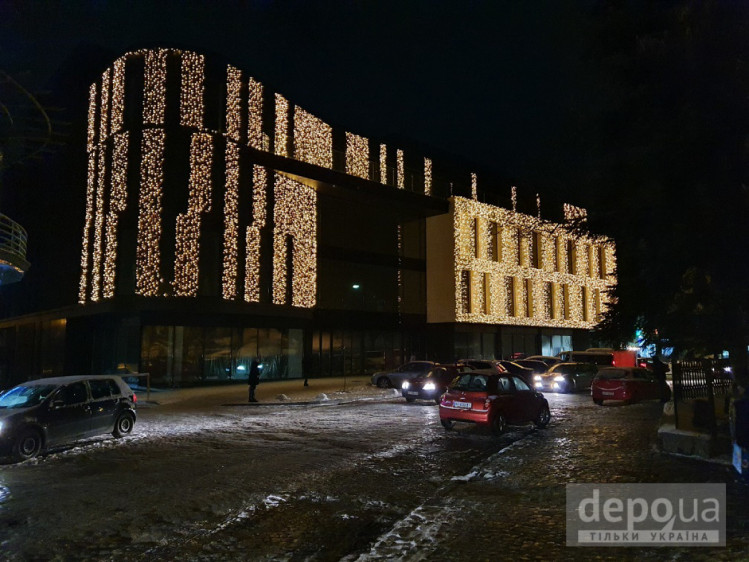 Праздничная иллюминация в Ужгороде